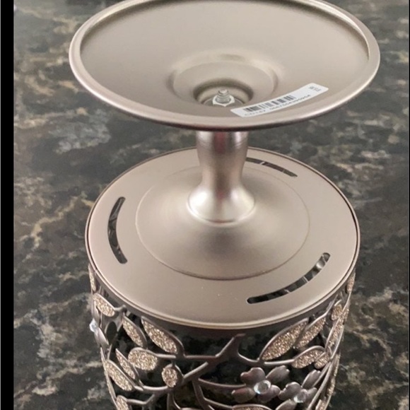 Bath & Body Works Other New 2 Bbw Dogwood 3 Wick Candle Pedestal